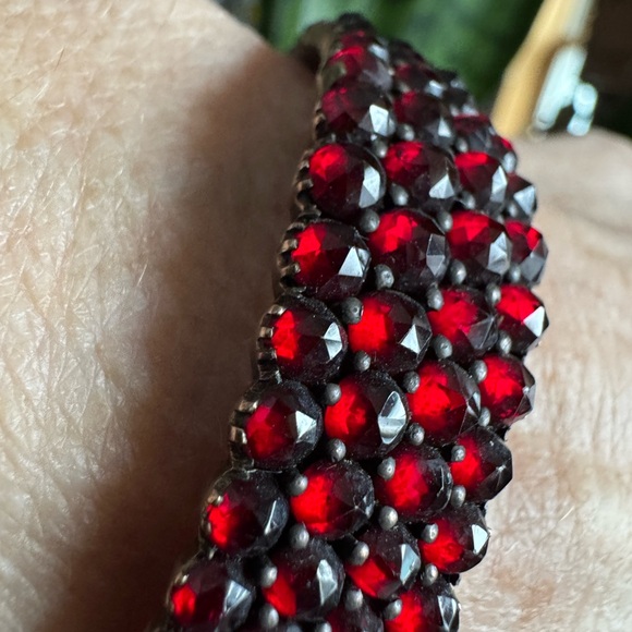 Antique Sterling bohemian Garnet Hinge Bracelet - Picture 9 of 9